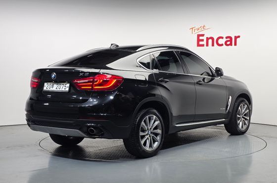 BMW X6 xDrive 30d — пробег 168 646 км — фото 2 из 5