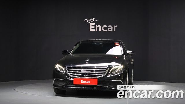 Mercedes-Benz E-Class из Кореи Encar