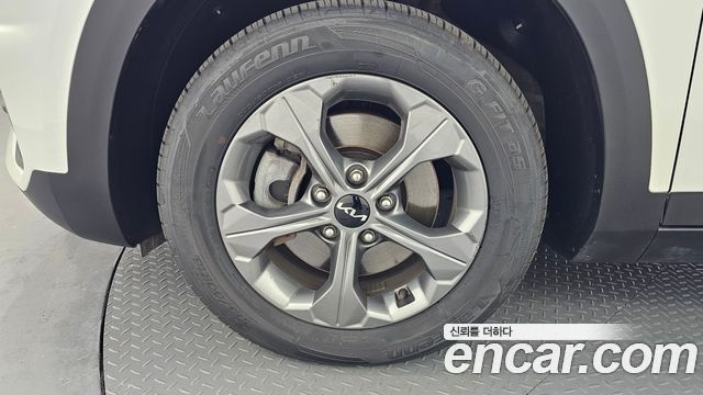 Kia Seltos из Кореи Encar