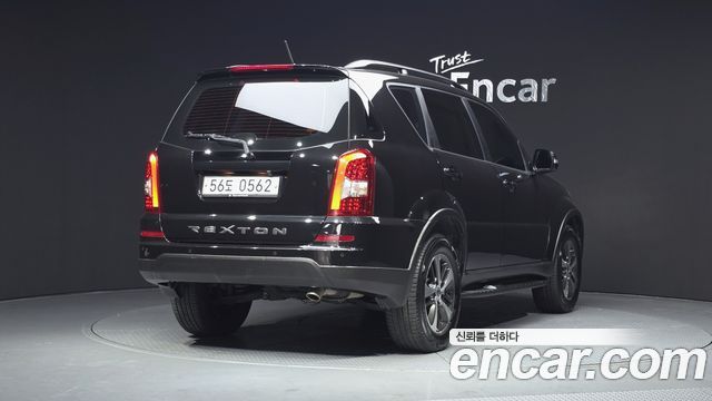 Ssangyong Rexton из Кореи Encar