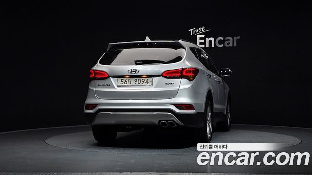 Hyundai Santafe Diesel 2.2 2WD Exclusive — пробег 274 357 км — фото 4 из 5