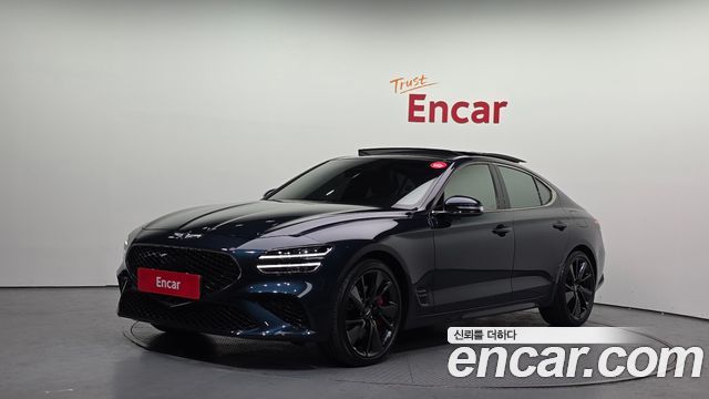 Genesis G70 Gasoline 2.0T 4WD — пробег 8 390 км — фото 1 из 5