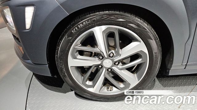 Hyundai Kona из Кореи Encar