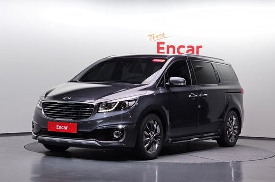 Kia Carnival 9-seater Noblesse — пробег 106 186 км — фото 1 из 5