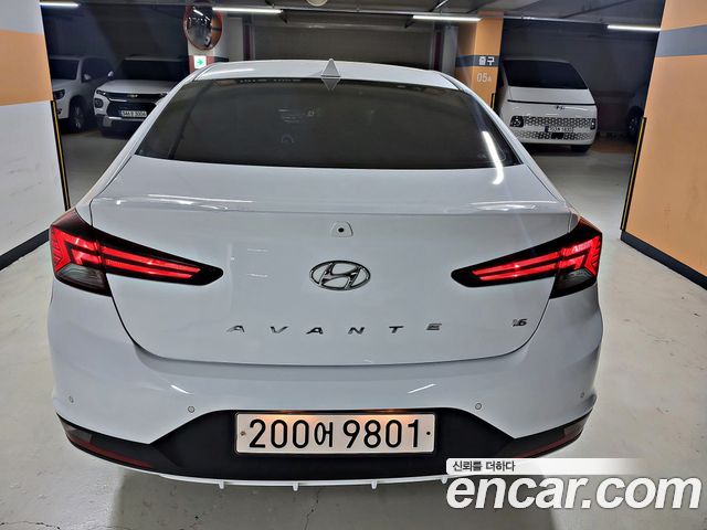 Hyundai AVANTE из Кореи Encar
