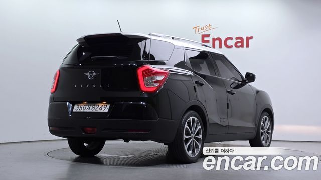 Ssangyong TIBOLI из Кореи Encar