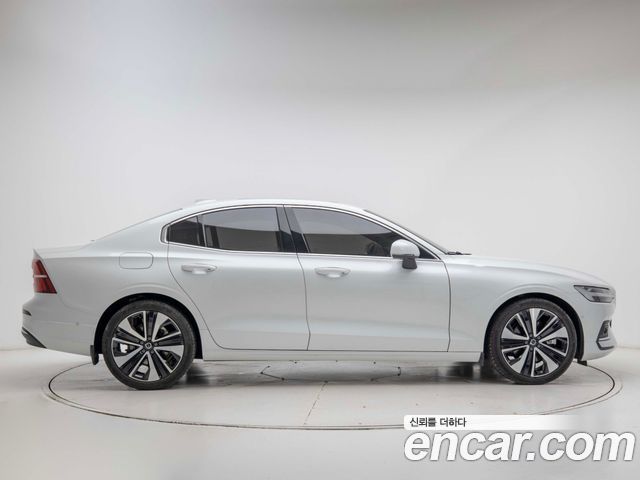 Volvo S60 из Кореи Encar