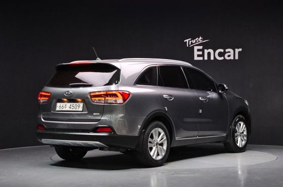 Kia Sorento Diesel 2.0 2WD Prestige — пробег 177 341 км — фото 2 из 5