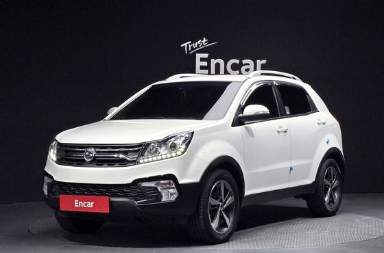 Ssangyong KORANDO 2.2 RX 2WD DLX — пробег 183 801 км — фото 1 из 5
