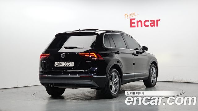 Volkswagen Tiguan 2.0 TDI 4Motion Prestige — пробег 99 925 км — фото 2 из 5