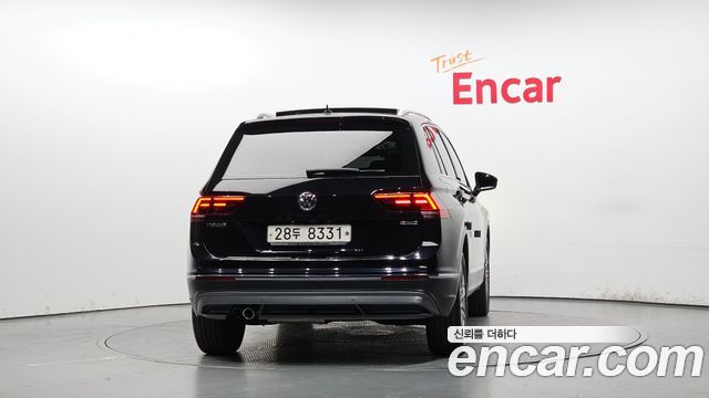 Volkswagen Tiguan 2.0 TDI 4Motion Prestige — пробег 99 925 км — фото 4 из 5