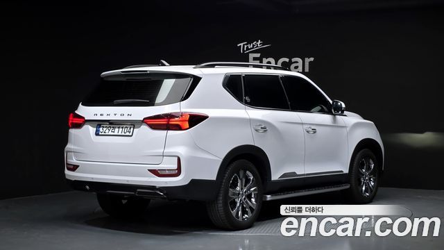 Ssangyong Rexton Diesel 2.2 4WD Signature — пробег 25 855 км — фото 2 из 5