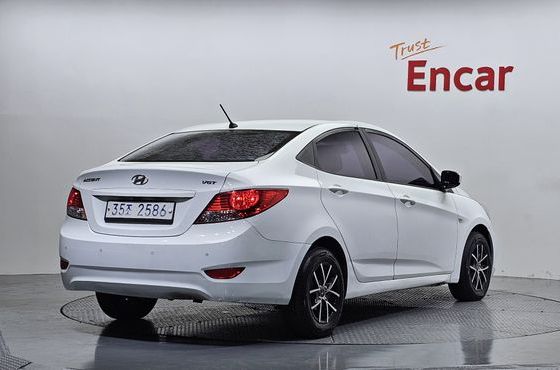 Hyundai Accent Diesel 1.6 VGT Smart — пробег 204 376 км — фото 2 из 5