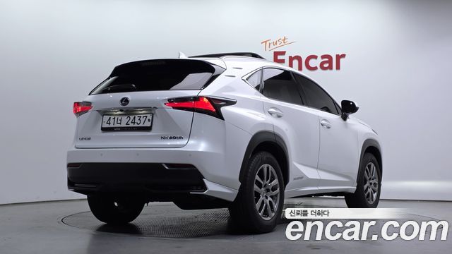 Lexus NX из Кореи Encar