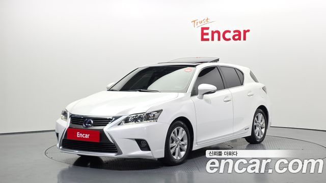 Lexus CT200h из Кореи Encar
