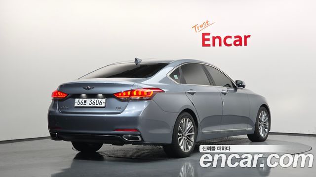 Hyundai Genesis из Кореи Encar