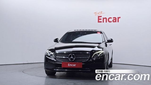 Mercedes-Benz E-Class из Кореи Encar