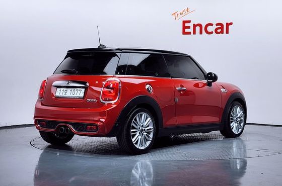 Mini Cooper Standard Third Generation — пробег 97 868 км — фото 2 из 5