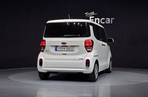 Kia RAY Van Prestige Special — пробег 56 181 км — фото 4 из 5