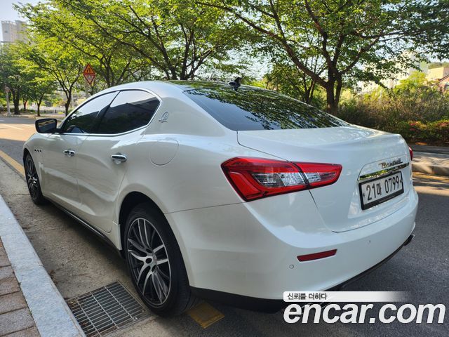 Maserati Ghibli из Кореи Encar