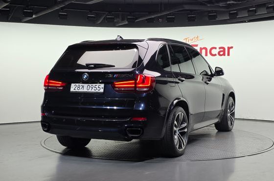 BMW X5 xDrive M50d — пробег 157 410 км — фото 2 из 5