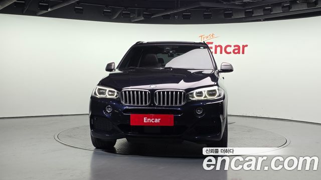 BMW X5 xDrive M50d — пробег 157 410 км — фото 3 из 5