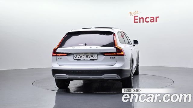 Volvo V90 из Кореи Encar