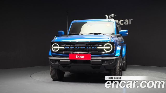 Ford Bronco 2.7 Outer Banks — пробег 45 804 км — фото 3 из 5