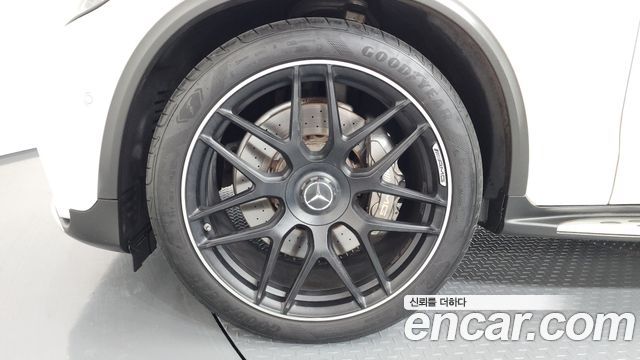 Mercedes-Benz GLC-Class AMG GLC63 4MATIC+ — пробег 86 355 км — фото 5 из 5
