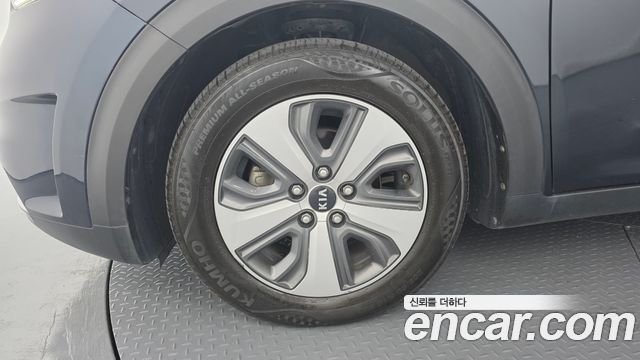 Kia Niro из Кореи Encar