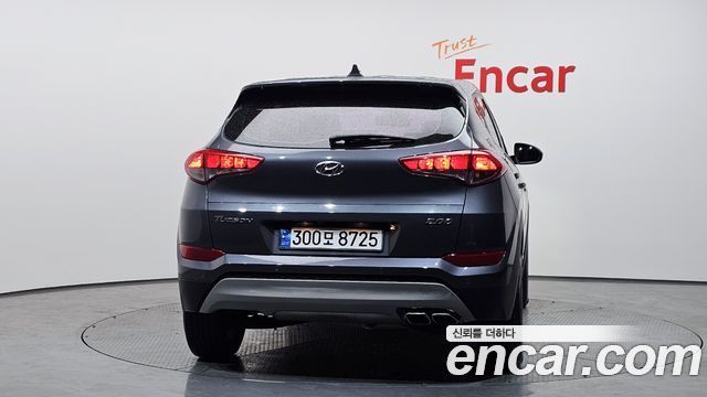 Hyundai Tucson из Кореи Encar
