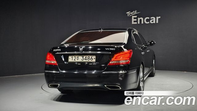 Hyundai Equus из Кореи Encar