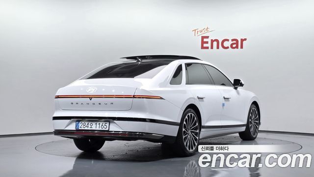 Hyundai Grandeur из Кореи Encar