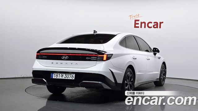 Hyundai Sonata 2.0 Exclusive — пробег 32 203 км — фото 2 из 5