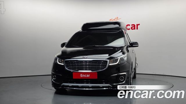 Kia Carnival 9-seater Hi-Limousine Prestige — пробег 236 268 км — фото 3 из 5