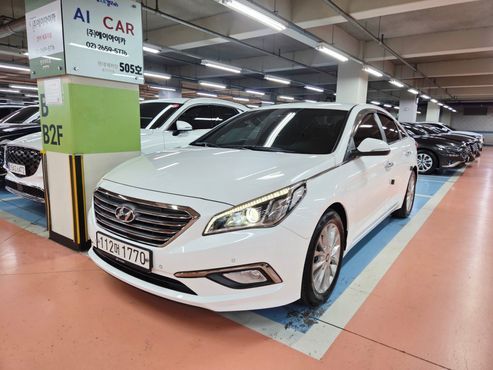 Hyundai Sonata 2.0 Care+ — пробег 72 592 км — фото 1 из 5