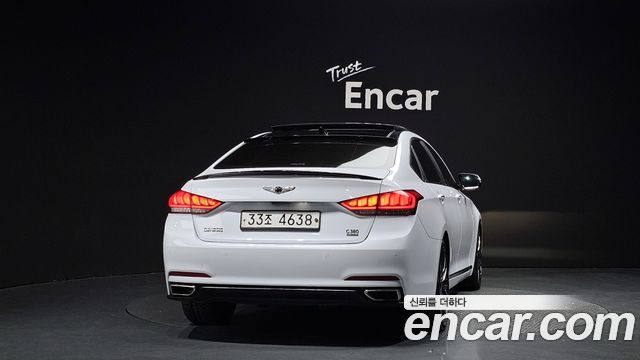 Hyundai Genesis из Кореи Encar