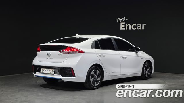 Hyundai Ioniq из Кореи Encar