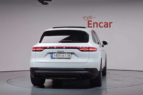 Porsche Cayenne 3.0 — пробег 29 102 км — фото 4 из 5