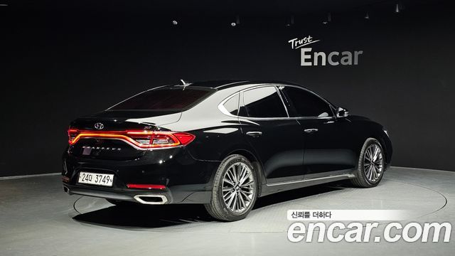 Hyundai Grandeur из Кореи Encar