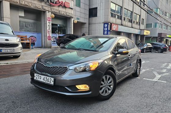 Kia K3 Luxury — пробег 180 000 км — фото 1 из 5