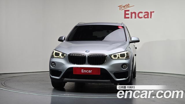 BMW X1 xDrive 18d Premium — пробег 99 040 км — фото 3 из 5