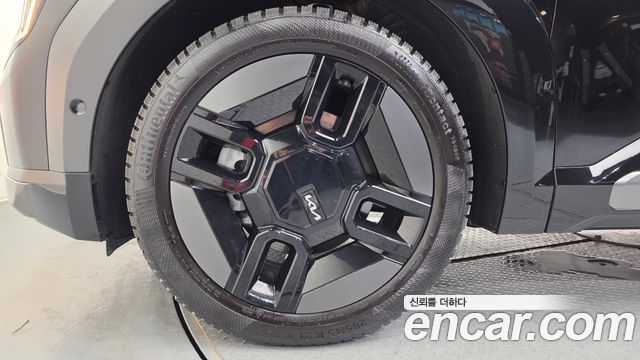 Kia EV9 из Кореи Encar