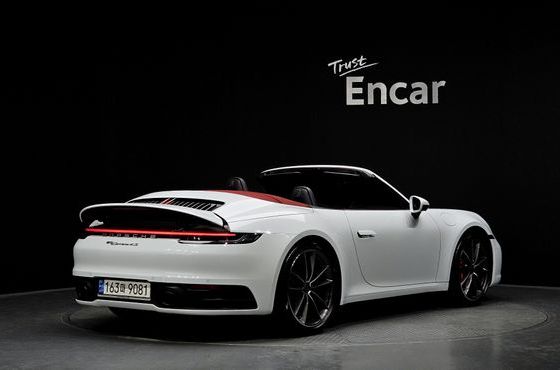 Porsche 911 Carrera 4S Cabriolet — пробег 37 202 км — фото 2 из 5
