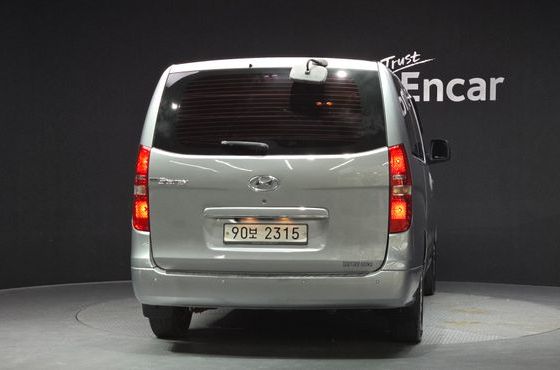 Hyundai Starex 5-Seater VAN CVX Premium — пробег 96 480 км — фото 4 из 5