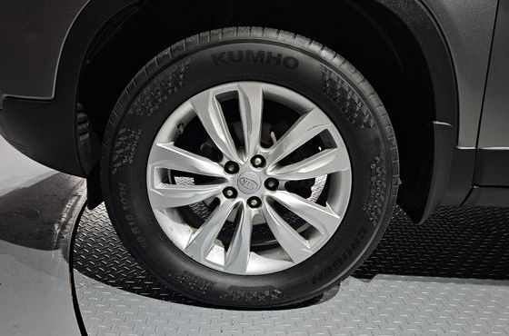 Kia Sorento Diesel 2.0 2WD TLX High-Deluxe — пробег 73 871 км — фото 5 из 5