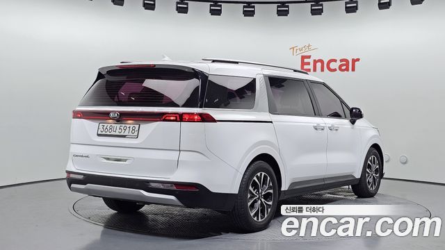 Kia Carnival из Кореи Encar