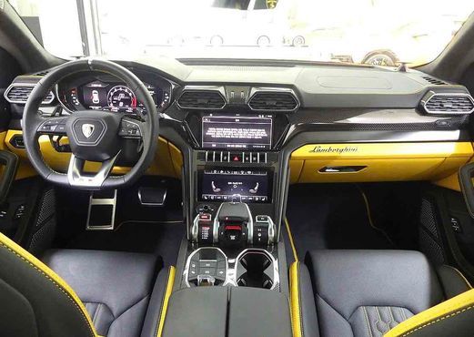 Lamborghini Urus 4.0 V8 S — пробег 15 500 км — фото 4 из 5