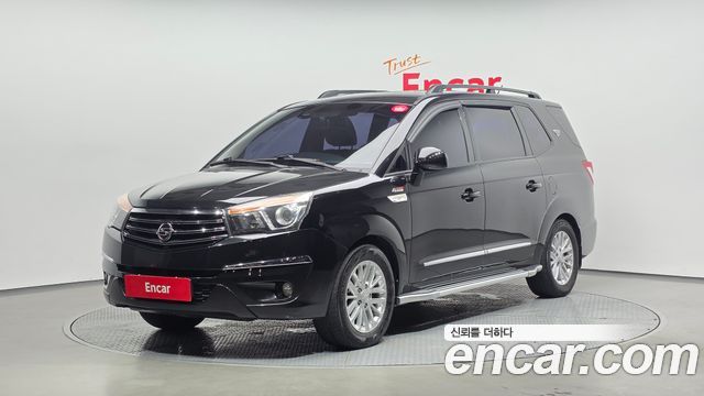 Ssangyong KORANDO 4WD GT 9-seater — пробег 211 685 км — фото 1 из 5