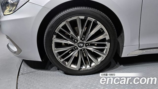 Hyundai Grandeur из Кореи Encar